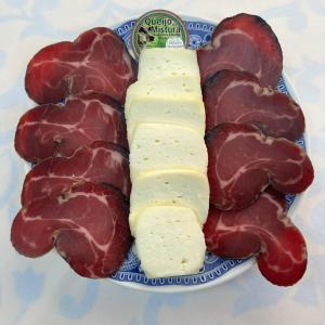 Pratos de enchidos c/ queijo